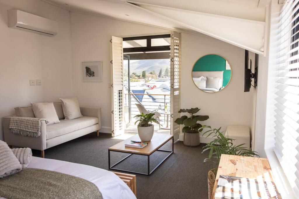 Hermanus Waterfront, Sea View Apartment With Balcony Esterno foto