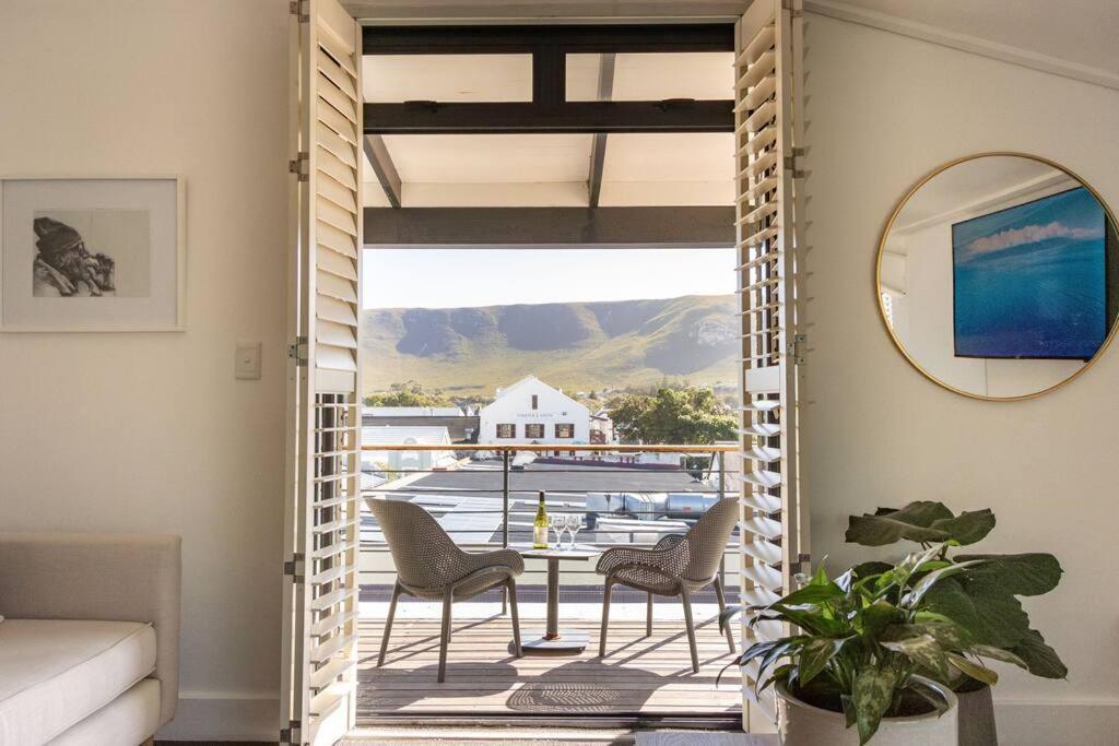 Hermanus Waterfront, Sea View Apartment With Balcony Esterno foto