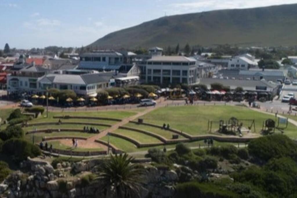 Hermanus Waterfront, Sea View Apartment With Balcony Esterno foto