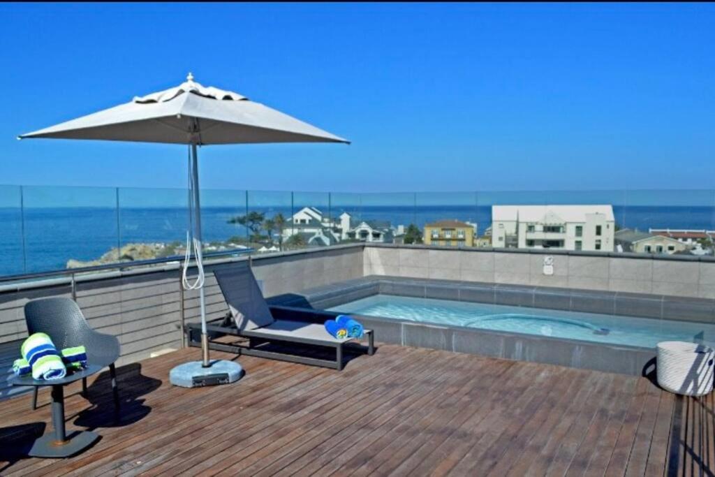 Hermanus Waterfront, Sea View Apartment With Balcony Esterno foto