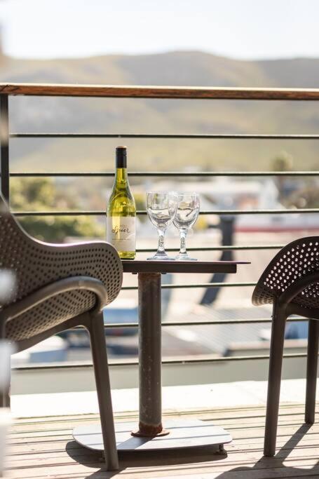 Hermanus Waterfront, Sea View Apartment With Balcony Esterno foto